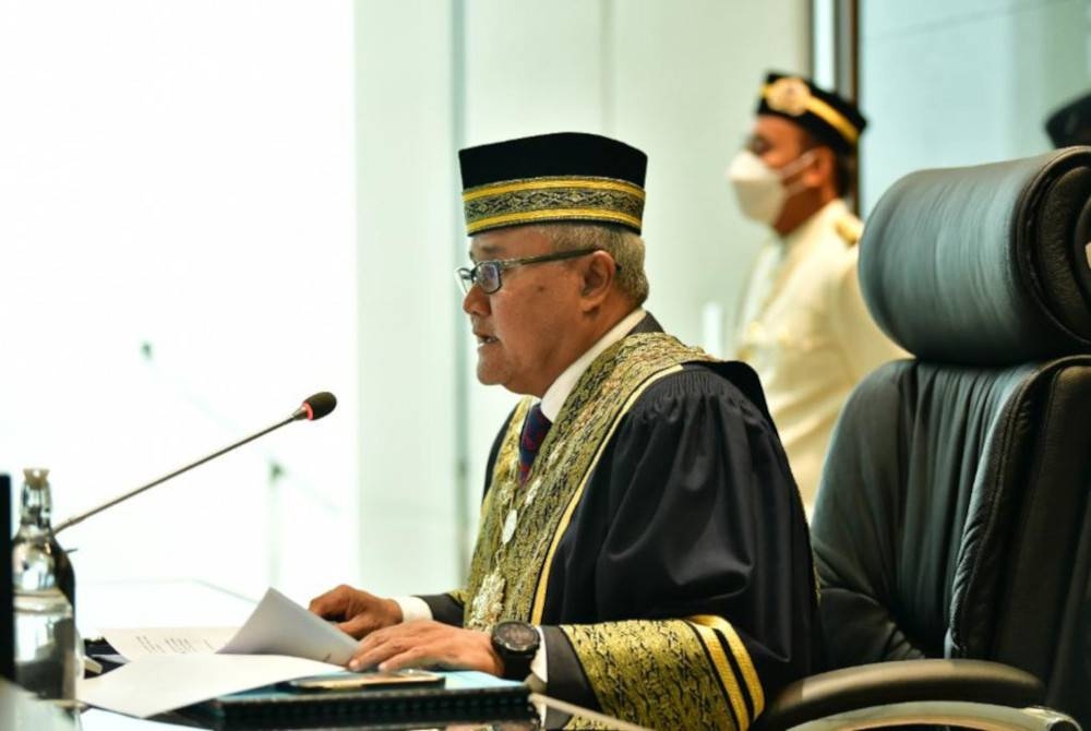 Mohd Noorazam ketika Mesyuarat Penuh MBJB, di Menara MBJB pada Khamis.