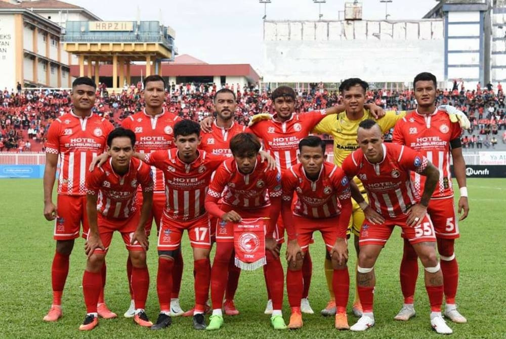 Barisan pemain Kelantan FC -Foto:TRW KELANTAN FC