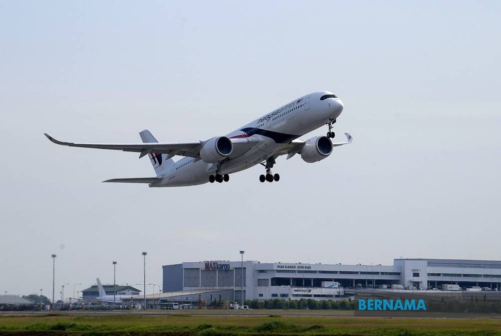 Taraf keselamatan udara Malaysia yang sebelum ini diturunkan oleh FAA AS dikembalikan kepada Kategori 1. - Foto Bernama