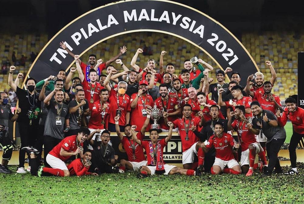 IMBAS KEMBALI... KL City memenangi Piala Malaysia 2021 ke-100 tahun apabila mengejutkan juara bertahan, Johor Darul Ta&amp;#039;zim (JDT) 2-0 pada aksi final di Stadium Nasional Bukit Jalil, 30 November lalu.