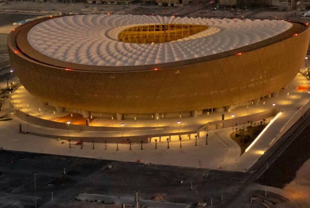 Stadium Lusail akan jadi tuan rumah kepada 10 perlawanan termasuk perlawanan akhir. - Foto AFP