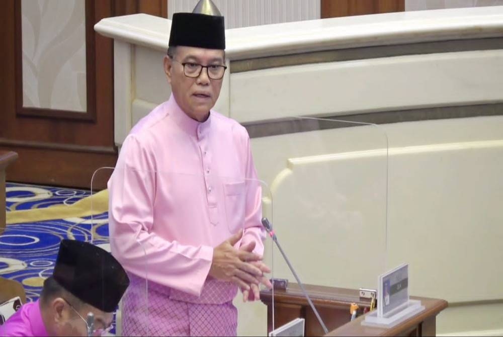 Wan Rosdy ketika sesi pembentangan Belanjawan Pahang 2023 di persidangan Dewan Undangan Negeri (DUN) di Wisma Sri Pahang.