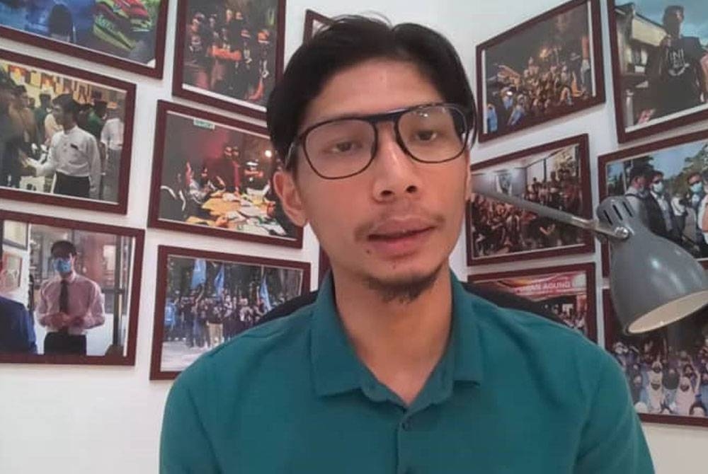 Farhan ketika menjadi panel dalam program Sinar Live bertajuk Perang PRU15 Bermula yang disiarkan secara langsung di Facebook Sinar Harian pada Isnin.