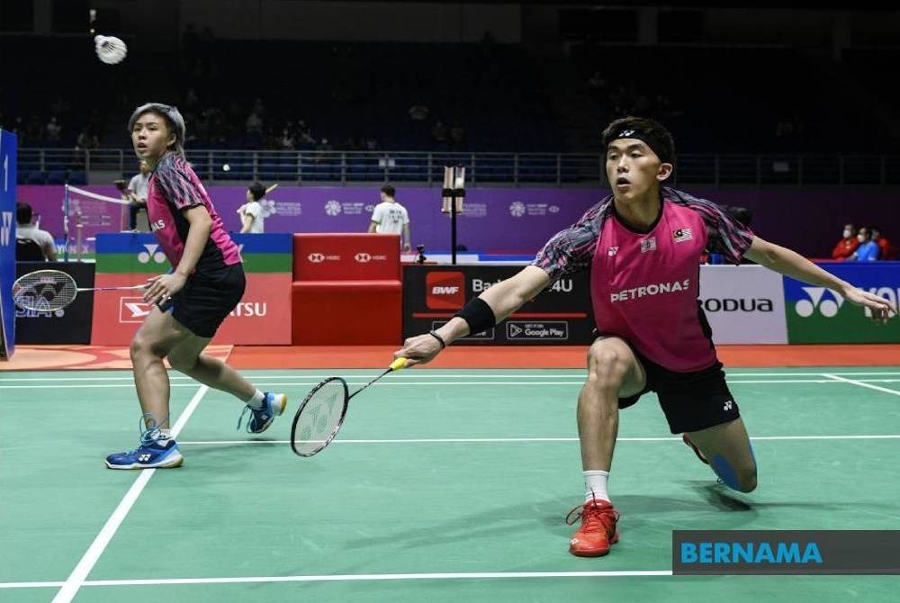 Pang Ron (kanan) dan Ee Wei kini berada di ranking ke-40 dunia. - Foto Bernama