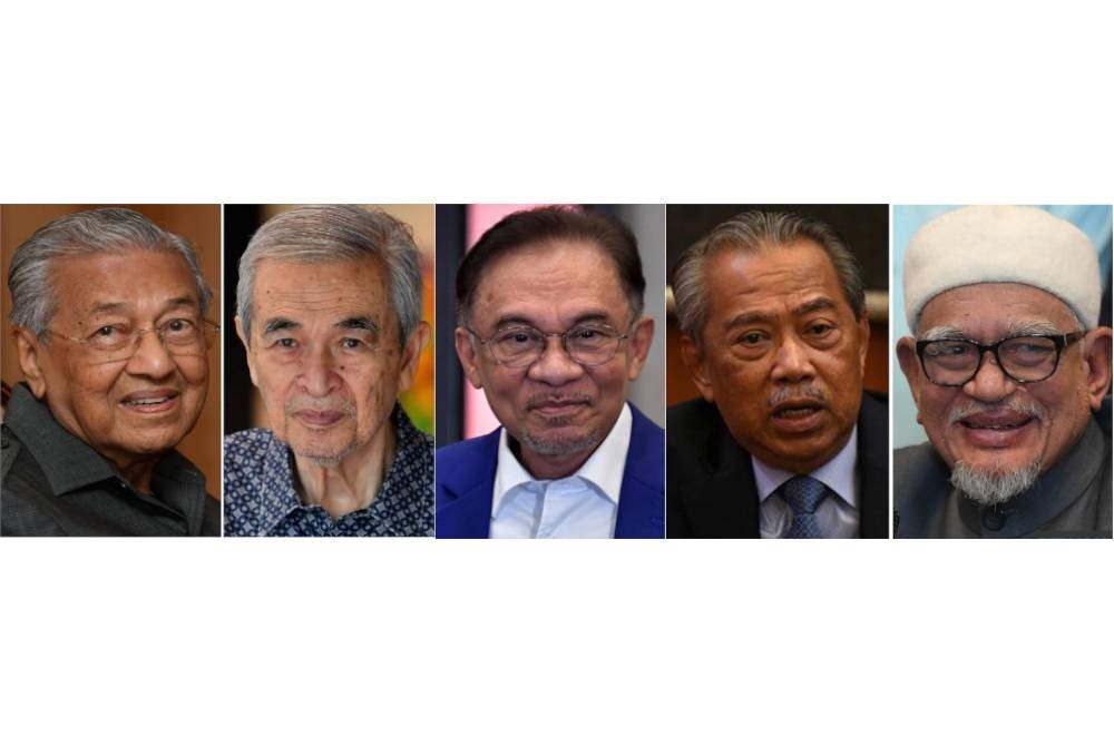 Dari kiri: Dr Mahathir, Abdullah, Anwar, Muhyiddin, Abdul Hadi