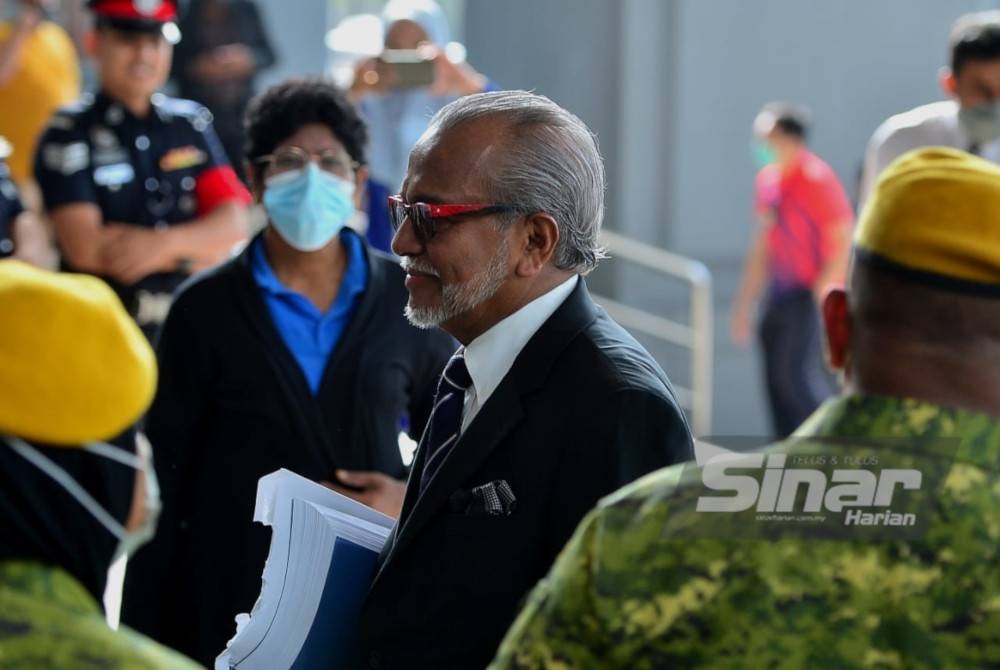 Peguam, Tan Sri Muhammad Shafee Abdullah dilepaskan dan dibebaskan oleh Mahkamah Tinggi di sini pada Jumaat. Foto SINAR HARIAN/ASRIL ASWANDI SHUKOR.