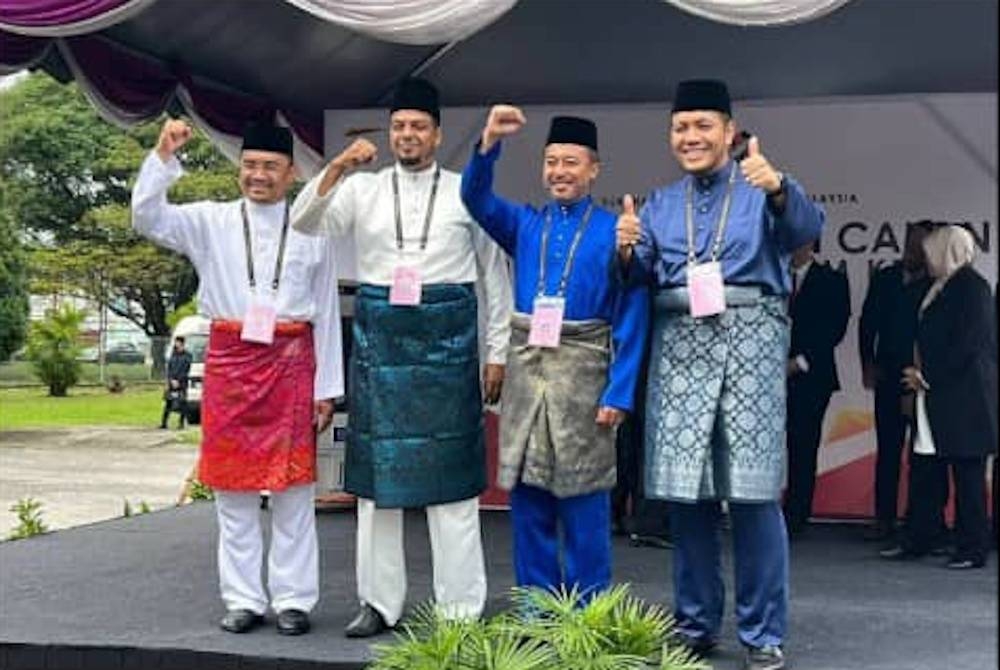 Dari kiri; Azli, Muhammad Rafique, Hizatul Isham dan Dr Afif.