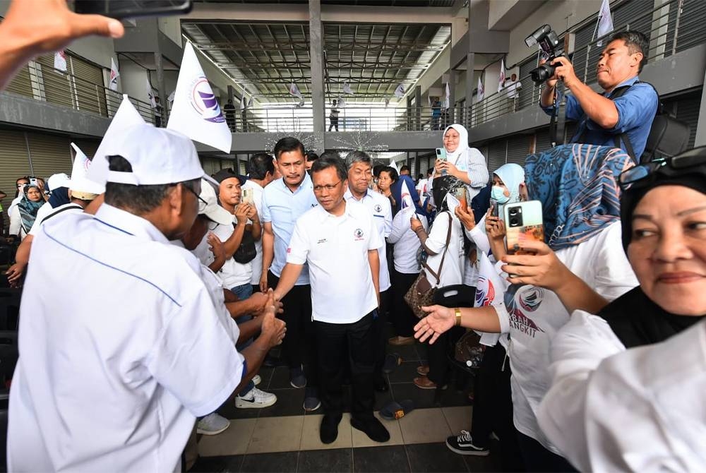 Mohd Shafie ketika hadir pada program bersama rakyat di Lahad Datu.