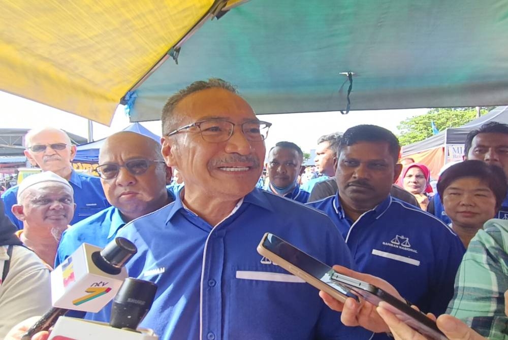 Hishammuddin dalam sidang akhbar pada Ahad.