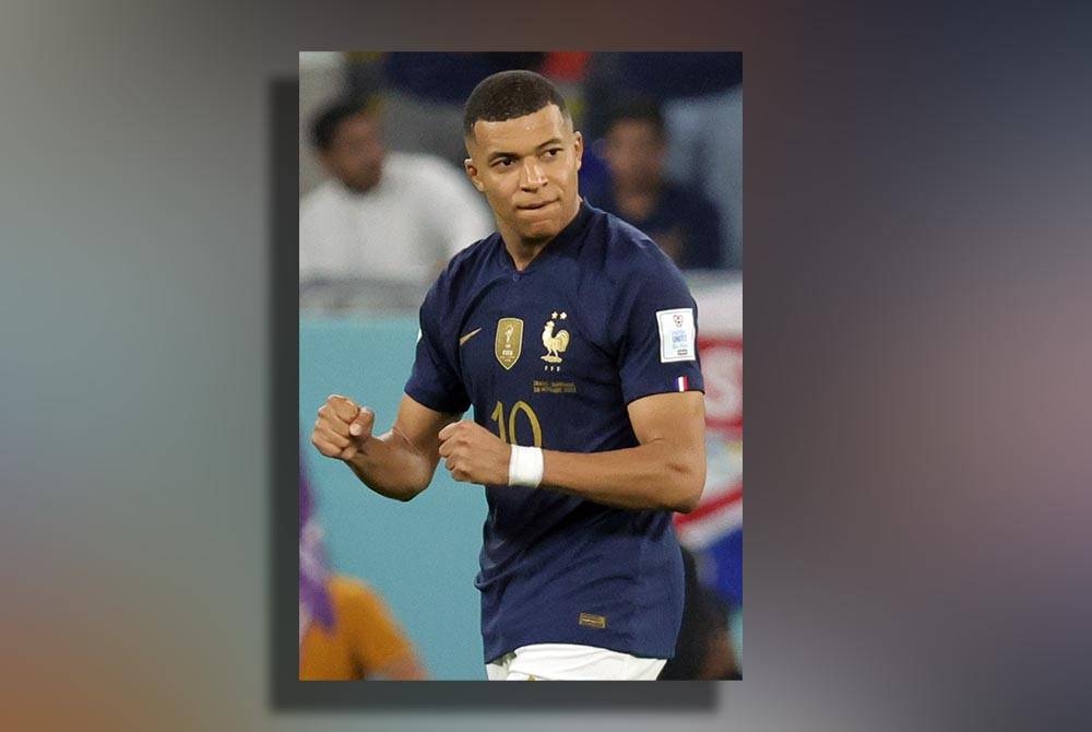 Mbappe enggan ditemubual media selepas dua aksi Perancis dalam saingan Kumpulan D, Piala Dunia Qatar 2022. - Foto EPA