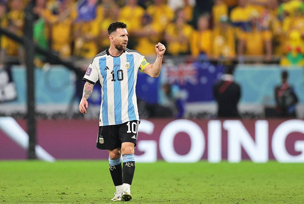 Messi meraikan jaringannya semasa perlawanan pusingan 16 terbaik Piala Dunia Qatar 2022, Argentina menentang Australia di Stadium Ahmad bin Ali, Doha. -Foto: EPA