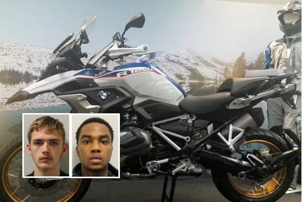 Gambar kecil: Hollis (kiri), Rogers-Barrett (kanan) Motosikal BMW tersebut dianggarkan bernilai RM80,949. - Foto Agensi