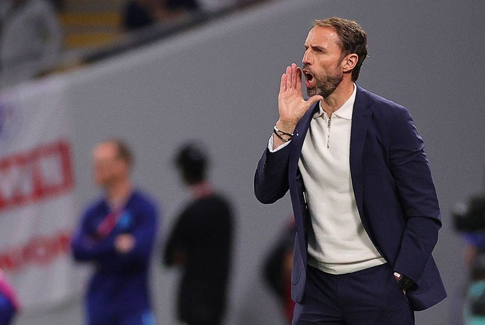 Southgate mahu pemain England mengasak kubu Perancis dalam saingan suku akhir Piala Dunia Qatar pada Ahad. - Foto EPA