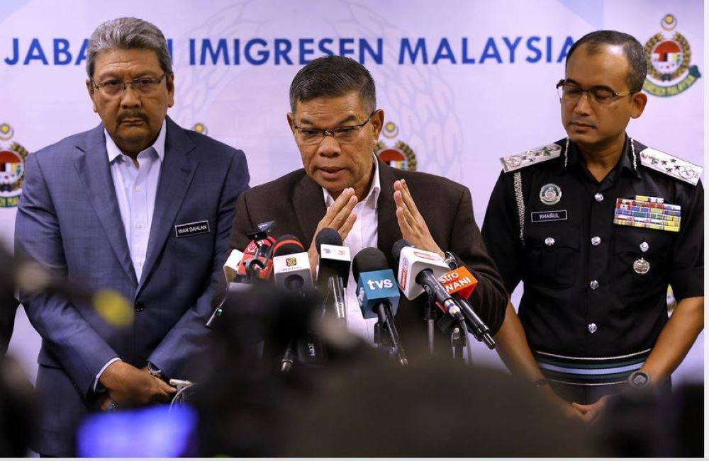 Saifuddin Nasution dalam sidang akhbar menerusi lawatan kerja di Ibu Pejabat Jabatan Imigresen Malaysia, Putrajaya di sini pada Jumaat.