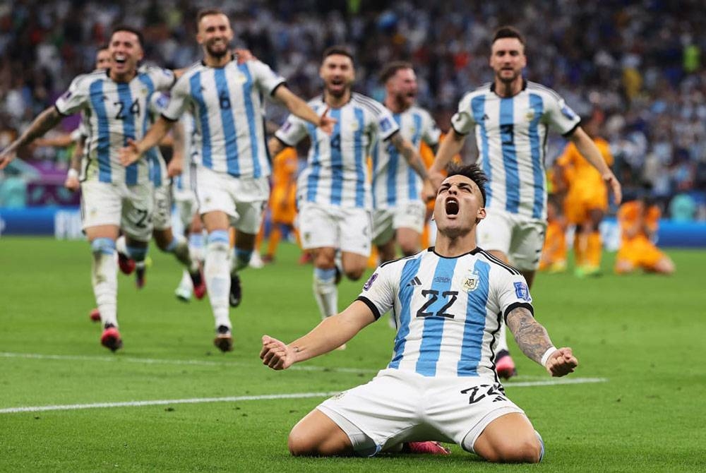 Argentina kecewakan Belanda, raih tiket separuh akhir