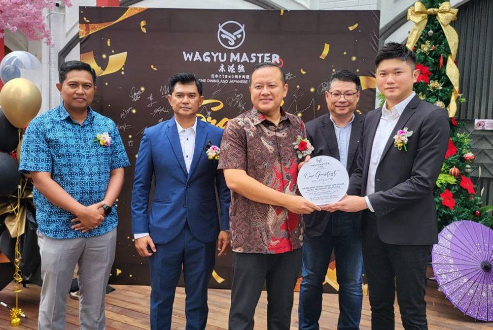 Mirnawan buka restoran wagyu