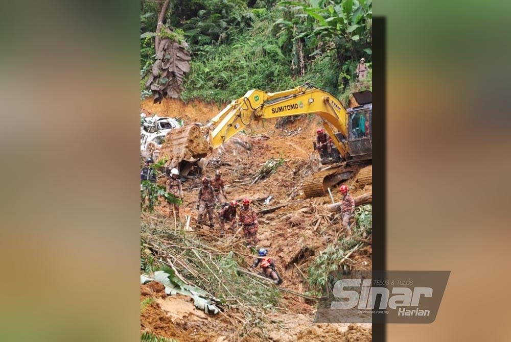 Toni berharap anggota SAR dapat memberi perhatian terhadap keberadaan anjingnya dalam misi mengesan sembilan lagi mangsa yang masih hilang.