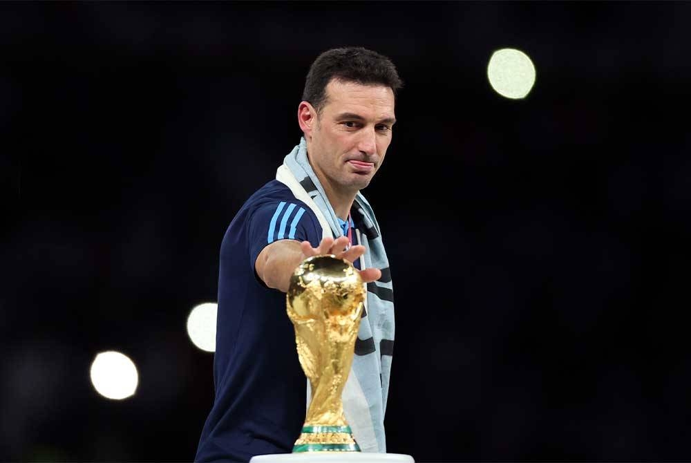 Scaloni membantu Argentina memenangi Piala Dunia dan Copa America. - Foto EPA