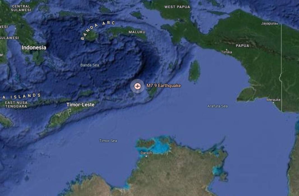 Gempa bumi berukuran 7.5 pada skala Richter menggegarkan wilayah timur Maluku di Indonesia.