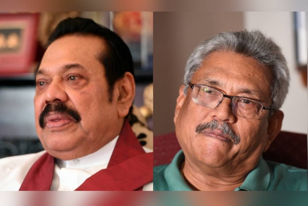 Mahinda (kiri) dan Gotabaya Rajapaksa yang digulingkan oleh siri protes pada tahun lalu. - Foto Agensi