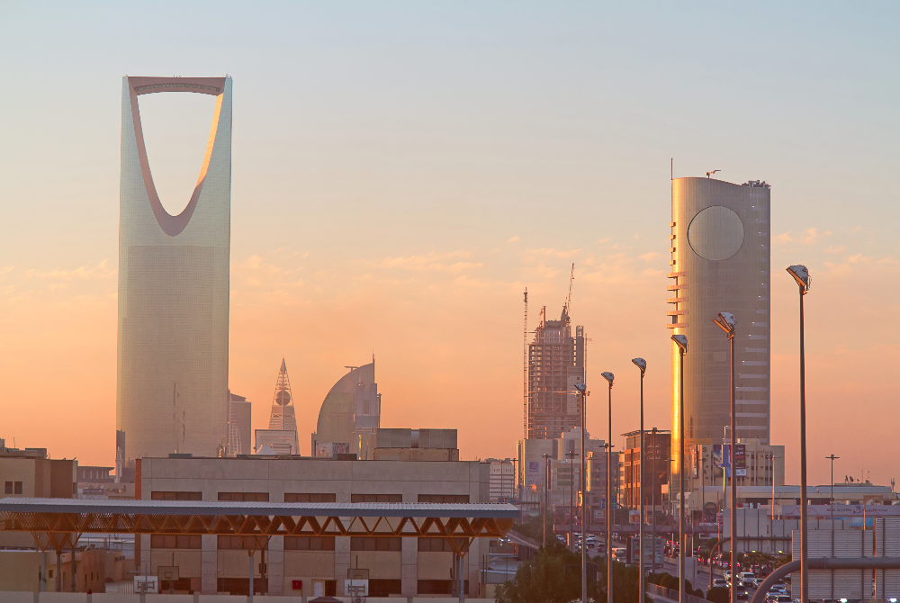 Kerajaan Arab Saudi mengutuk sekeras-kerasnya tindakan seorang pelampau di Belanda mengoyak senaskhah al-Quran berhampiran Parlimen Belanda di The Hague. - Foto 123RF