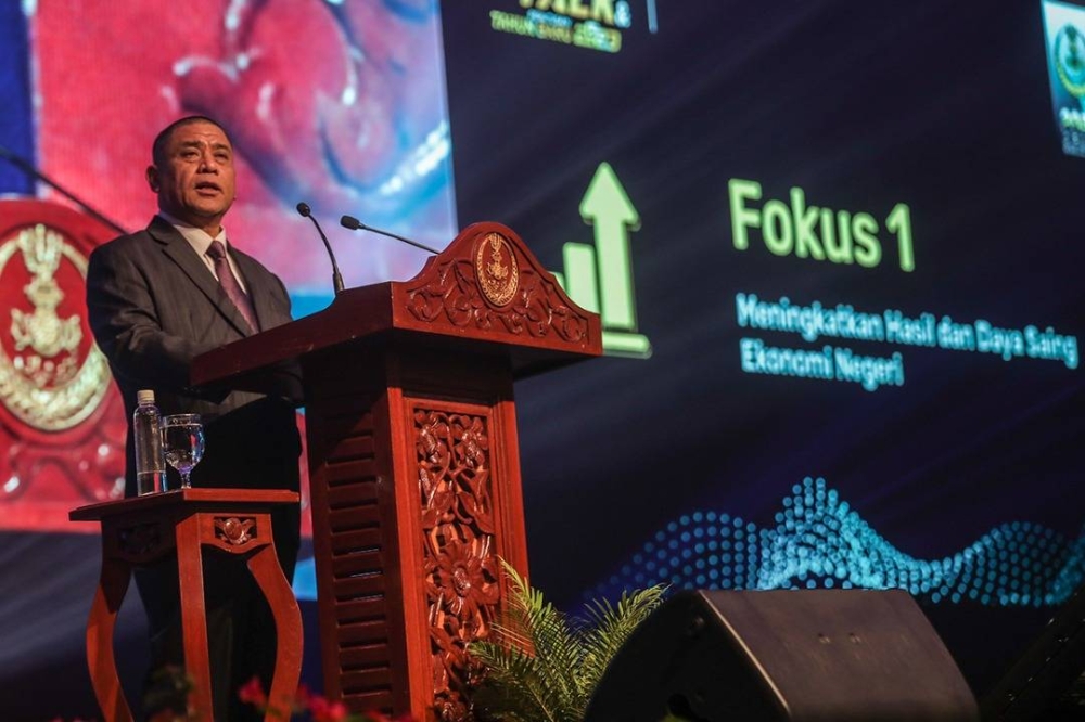 Saarani ketika menyampaikan ucapan sempena Majlis Executive Talk dan Perutusan Tahun Baharu 2023 di sebuah hotel di sini pada Khamis.
