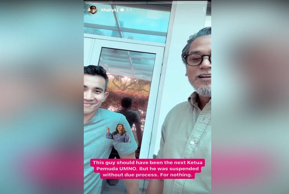 Gambar Khairy swafoto bersama Shahril dalam siaran di Instagram rasmi miliknya pada Ahad.