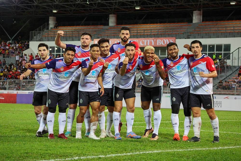 Pemain KL City FC bersorak selepas menjaringkan gol ketika Perlawanan Piala Menteri Wilayah Persekutuan 2023 di antara pasukan Kuala Lumpur City FC (KL City FC) dengan Perak FC di Stadium Bola Sepak Kuala Lumpur malam ini. - Foto: Bernama