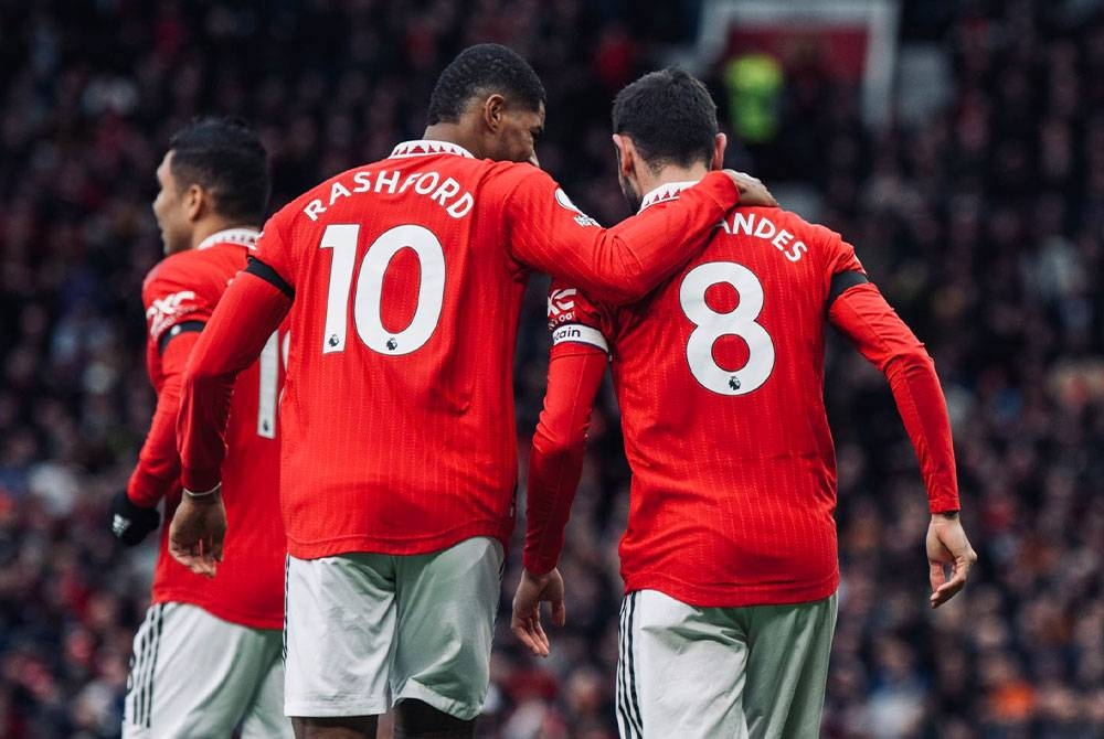 Fernandes dan Rashford memastikan tiga mata buat United di Old Trafford.