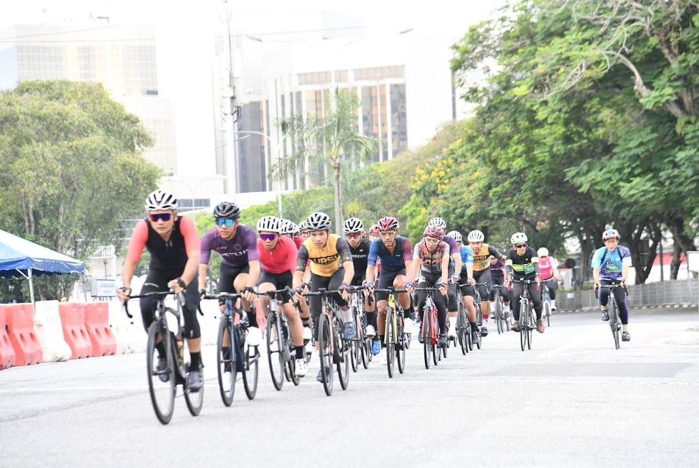 Penganjuran #selamatpagisubangjaya edisi ketujuh dimeriahkan dengan pertandingan berbasikal Endurance Challenge 100 kilometer pada Ahad lalu.