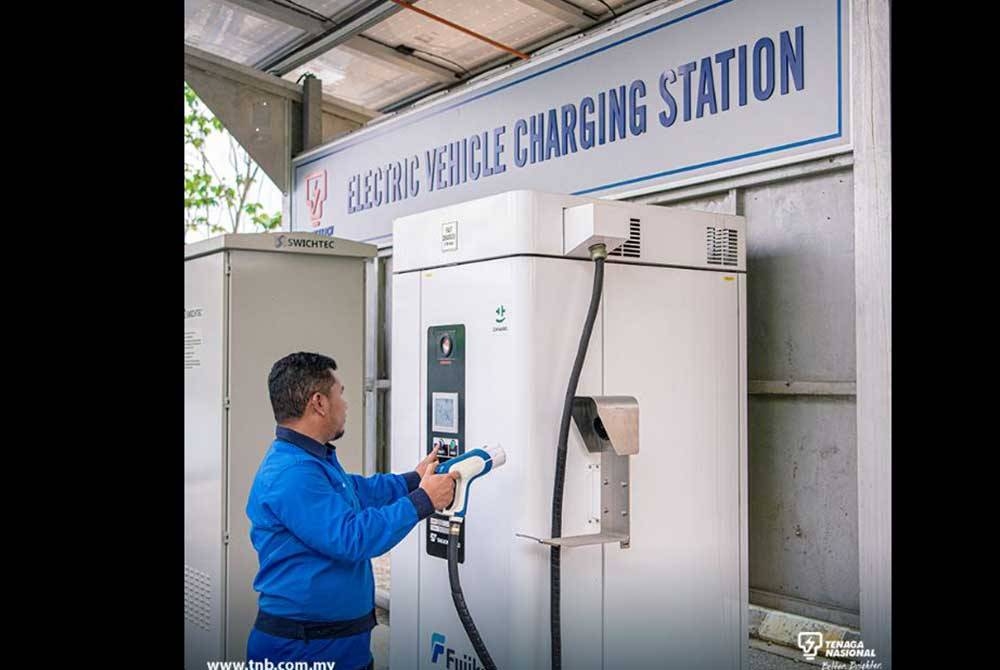 TNB memperuntukkan RM90 juta bagi membina kemudahan stesen pengecas pantas arus terus (DC) kenderaan elektrik (EV) di seluruh Malaysia. Foto FB TNB