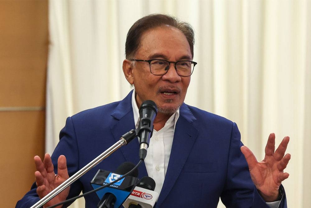 Anwar Ibrahim - Foto Bernama