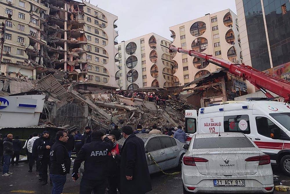 Keadaan gempa bumi di Turkiye.