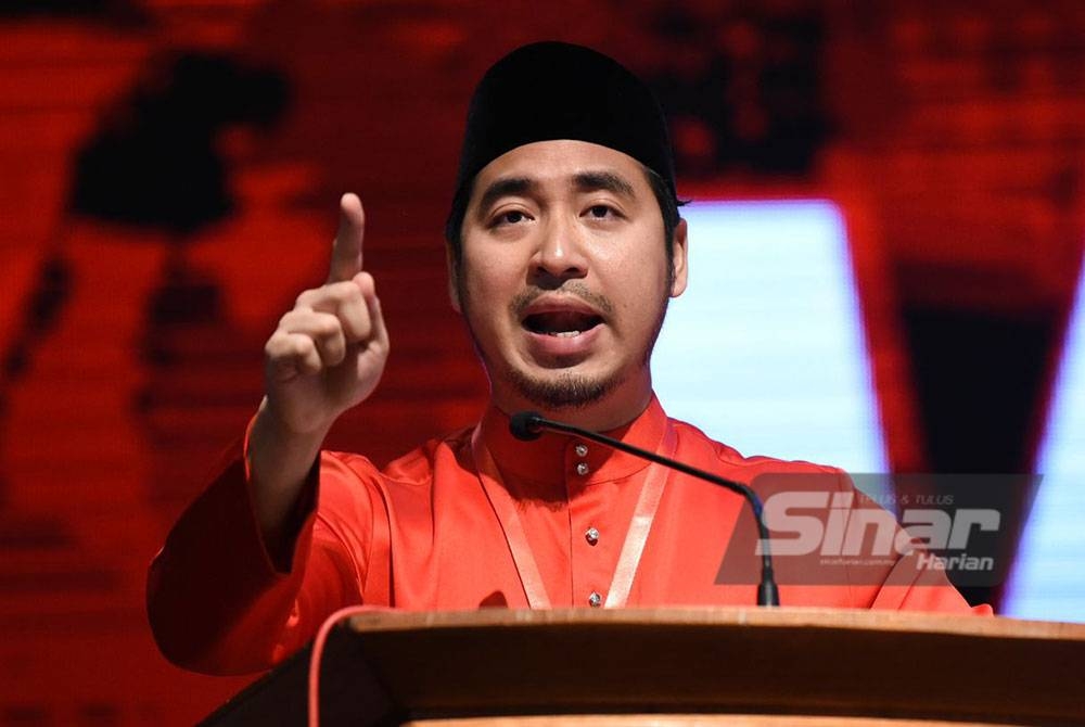 Ketua Armada Bersatu, Wan Ahmad Fayhsal Wan Kamal ketika menyampaikan ucapan dasar pada Perhimpunan Agong tahunan Armada di sini pada Sabtu. - FOTO SINAR HARIAN / Rafeq Redzuan