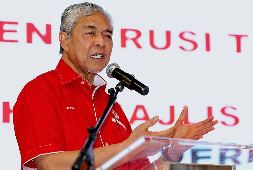 Ahmad Zahid berucap pada Majlis Pengenalan Calon-Calon bagi Pemilihan UMNO Sesi 2023-2026 di sebuah hotel di Bentong hari ini. - Foto Bernama