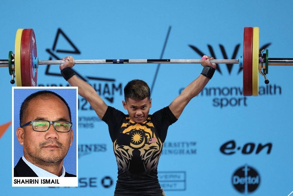 Aniq Kasdan antara calon Olahragawan UiTM ketika beraksi dalam acara angkat berat Kategori 55 kilogram di Sukan Komanwel Birmingham 2022 lalu.