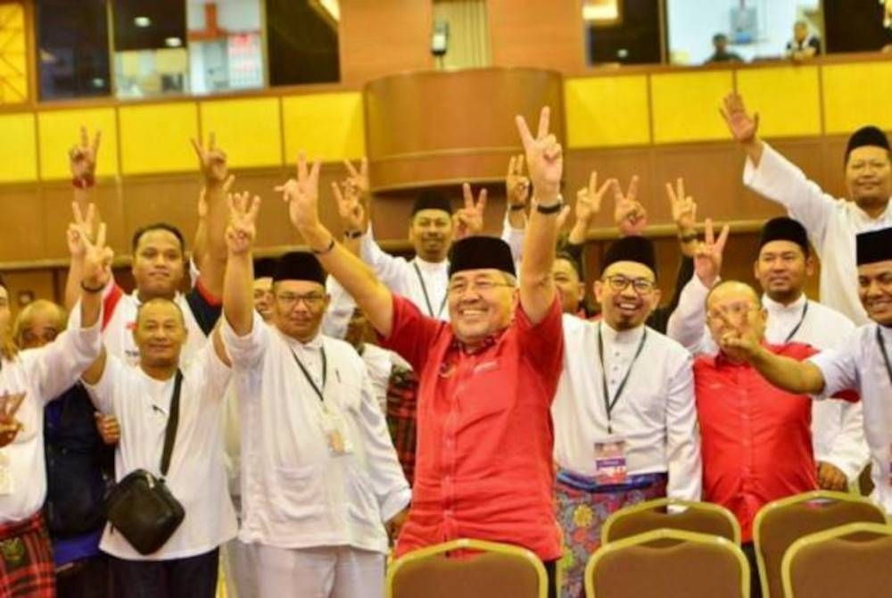 Ahmad Bashah menang jawatan Ketua UMNO Bahagian Alor Setar dalam pemilihan yang berlangsung pada Sabtu. - Foto Awani