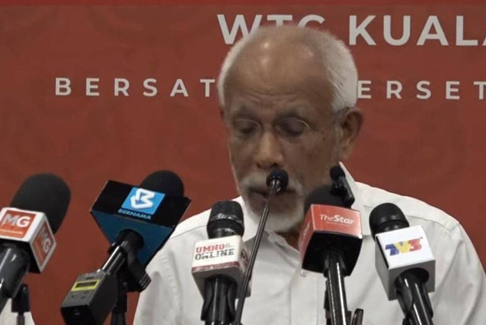 Shahrir ketika sidang akhbar keputusan Pemilihan UMNO di Menara Dato’ Onn, di sini pada Ahad.