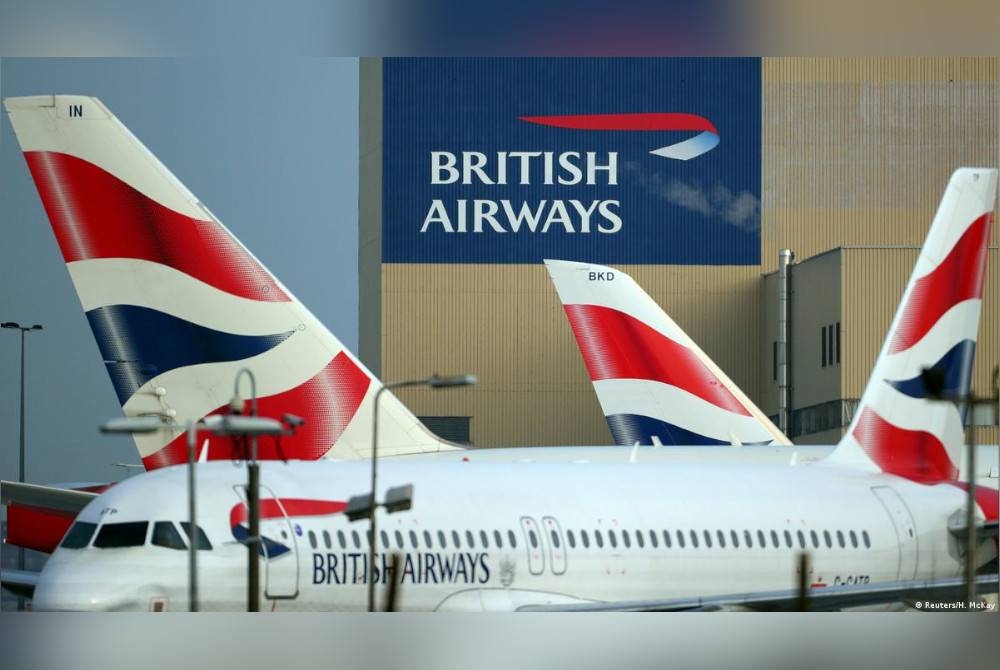 British Airways umum pembatalan kira-kira 32 penerbangan sehari membabitkan Lapangan Terbang Heathrow London pada permulaan cuti Easter akibat mogok. - Foto AFP