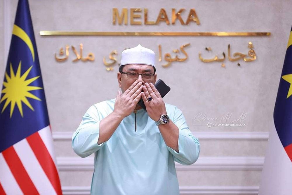 Jumaat adalah hari terakhir Sulaiman memegang amanah mengetuai dan memimpin pentadbiran kerajaan negeri sebagai Ketua Menteri Melaka ke-12.