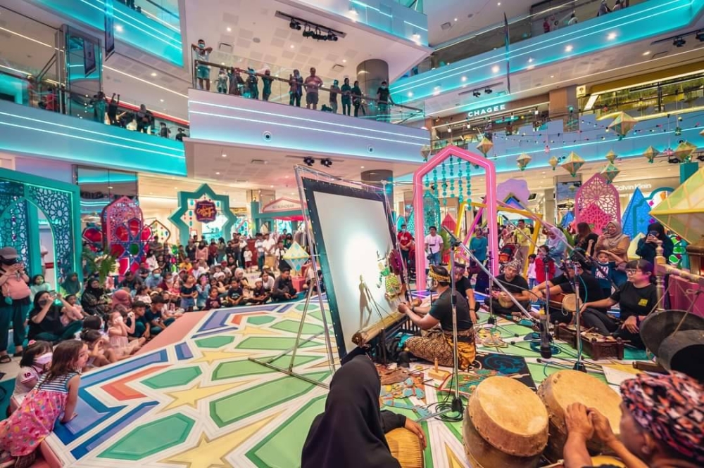 Antara aktiviti yang diadakan sepanjang Kempen Cahaya Raya 24 Mac hingga 1 Mei di Sunway Carnival Mall, pada Khamis.