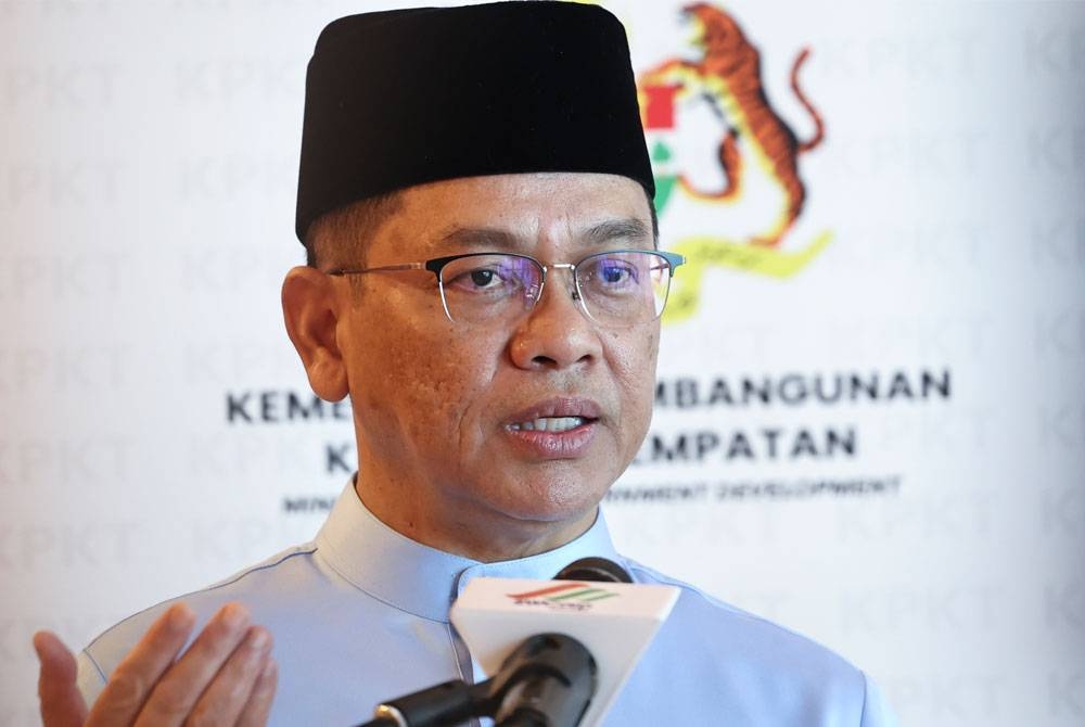 Datuk Dr Mohd Naim Mokhtar - Foto: Bernama