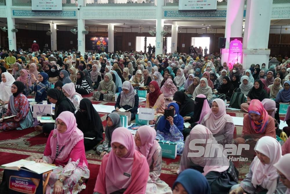 Program World #QuranHour 22 Ramadan 1444H/ 13 April 2023 di Lokasi Perdana, Masjid Sultan Haji Ahmad Shah, UIAM Gombak. pada Khamis. - FOTO MOHD RAFIQ REDZUAN HAMZAH