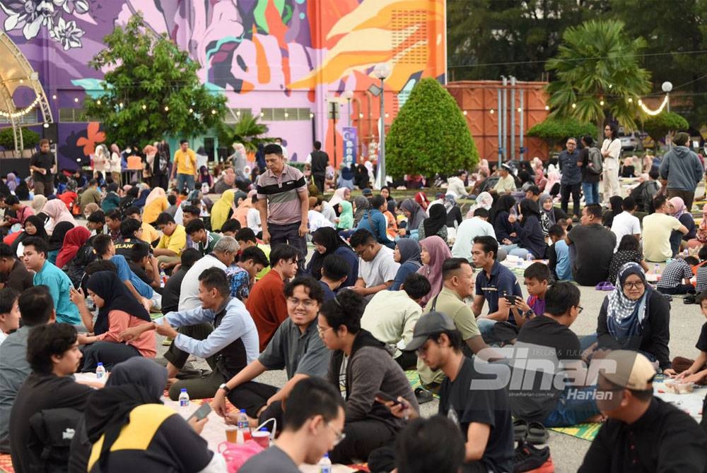 Iftar ala Madinah @Karangkraf akan berlangsung sehingga 18 April 2023.