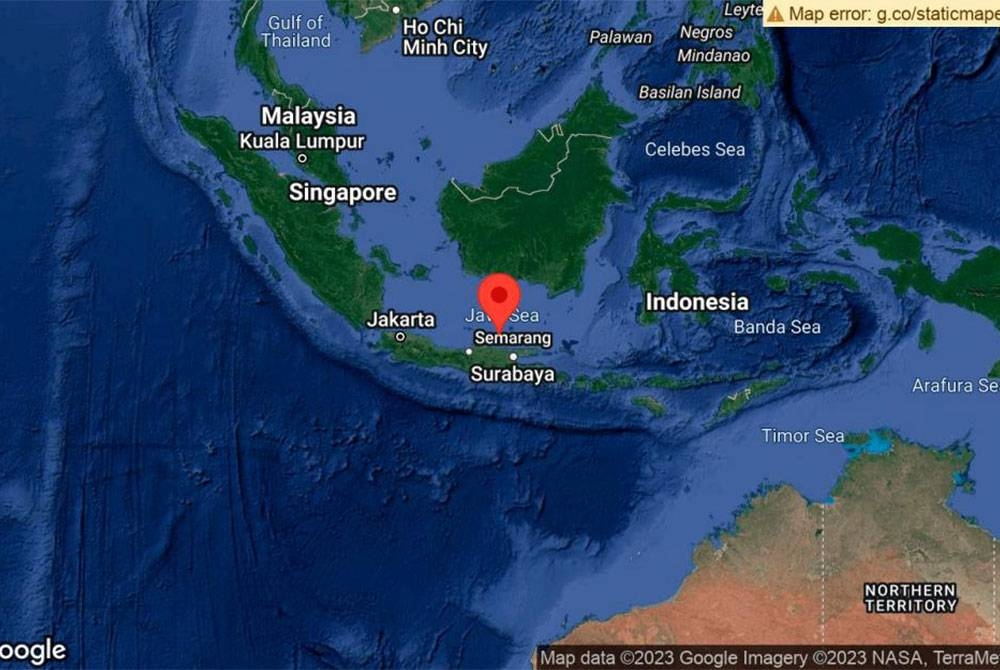 Gempa bumi berukuran 6.6 pada skala Richter melanda Laut Jawa di luar wilayah Jawa Timur pada Jumaat.