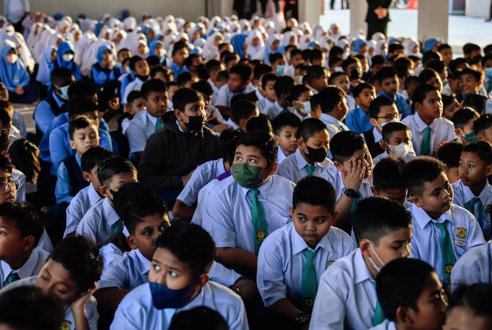 Pihak sekolah perlu membatalkan semua aktiviti luar bilik darjah jika bacaan Indeks Pencemaran Udara (IPU) melebihi 101.