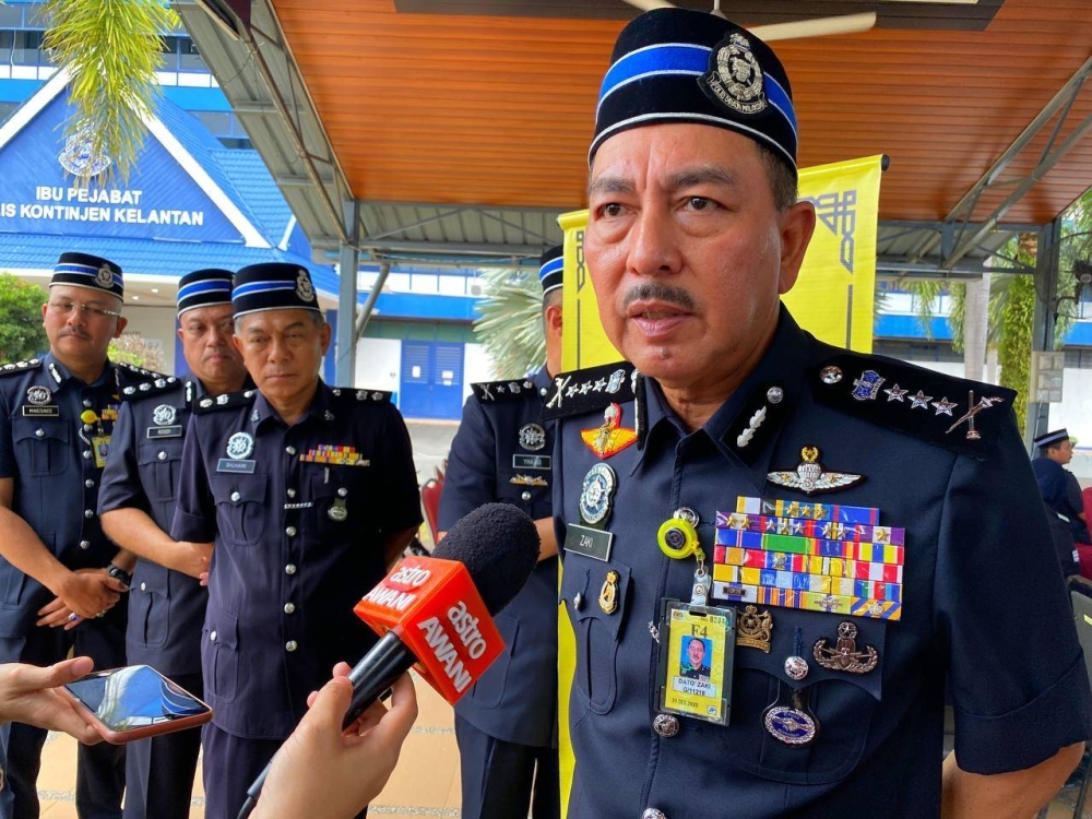 Muhamad Zaki semasa ditemui pada majlis pengurniaan sumbangan Yayasan Sultan Kelantan Darulnaim di Ibu Pejabat Polis Kontinjen (IPK) Kelantan, Kota Bharu pada Selasa.