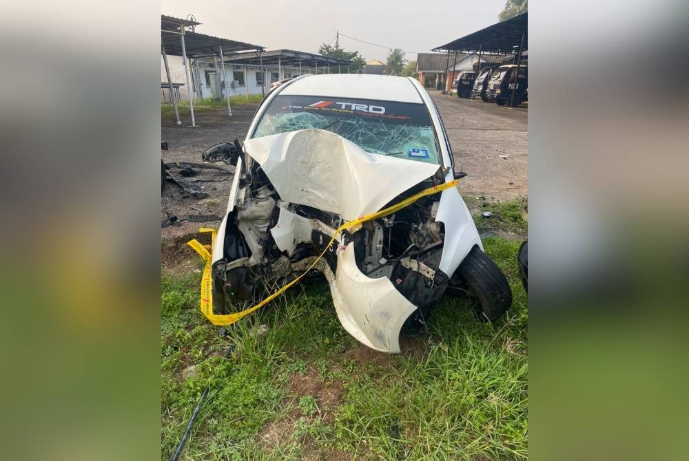 Sebanyak 260 buah kereta terlibat dalam kemalangan jalan raya pada hari keempat Op Selamat 20 sempena Hari Raya Aidilfitri kali ini.- Gambar hiasan