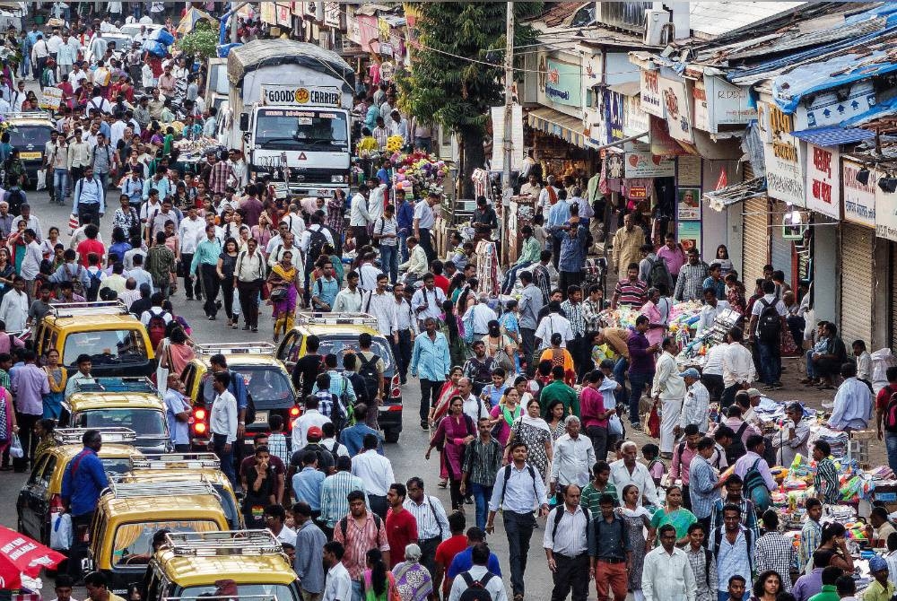 Hampir separuh penduduk di New Delhi berusia di bawah 25 tahun. - Foto Agensi