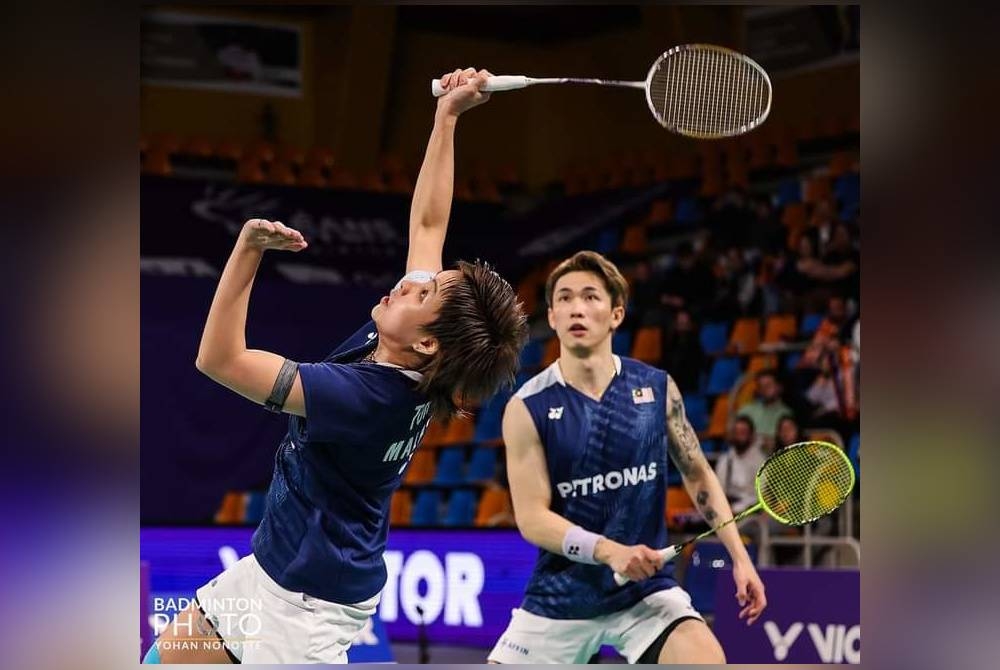 Tang Jie (kanan) dan Ee Wei mara ke pusingan kedua BAC setelah menewaskan pasangan Korea Selatan di Dubai pada Selasa. - Foto Badminton Photo